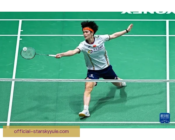 世界羽球超级750赛：19岁拉尼耶首夺男单冠军